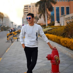 Men’s Casual Sweatshirt with Slim-Fit Pants